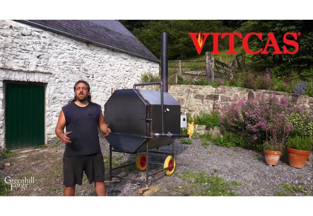 Vitcas, prezentat pe YouTube într-un proiect de construcție a unui gazogen pe lemn pentru energie off-grid